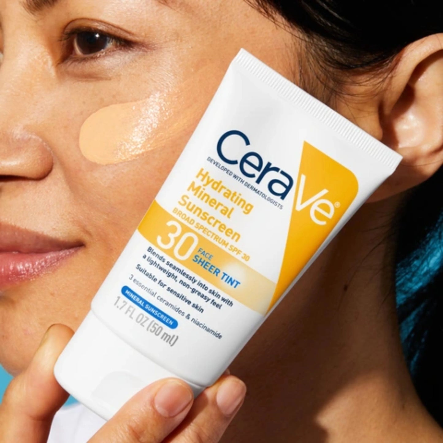 CeraVe Hydrating Mineral Sunscreen SPF 50 – Face Sheer Tint (48g)